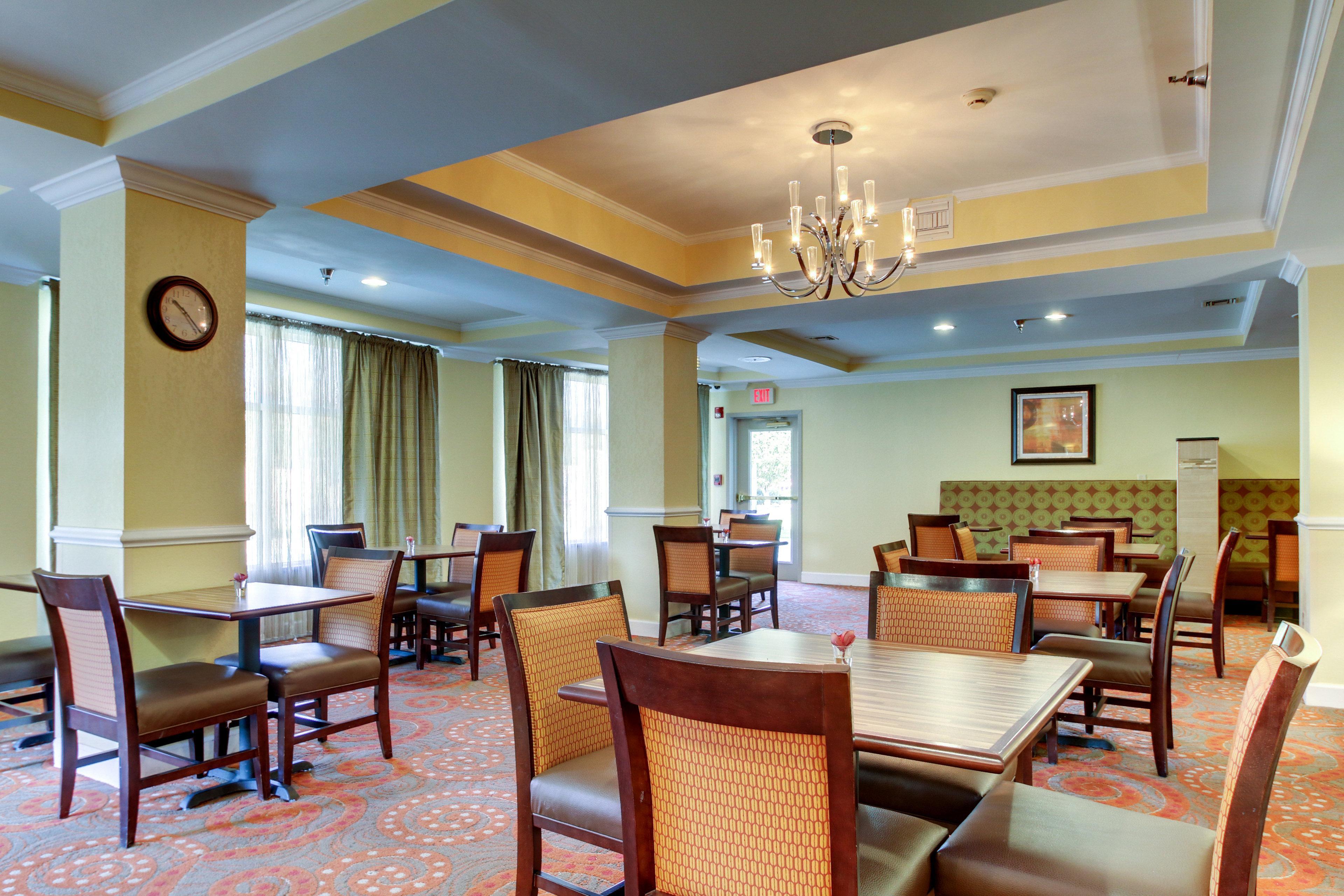 Holiday Inn Express Hotel & Suites Live Oak By Ihg Ngoại thất bức ảnh