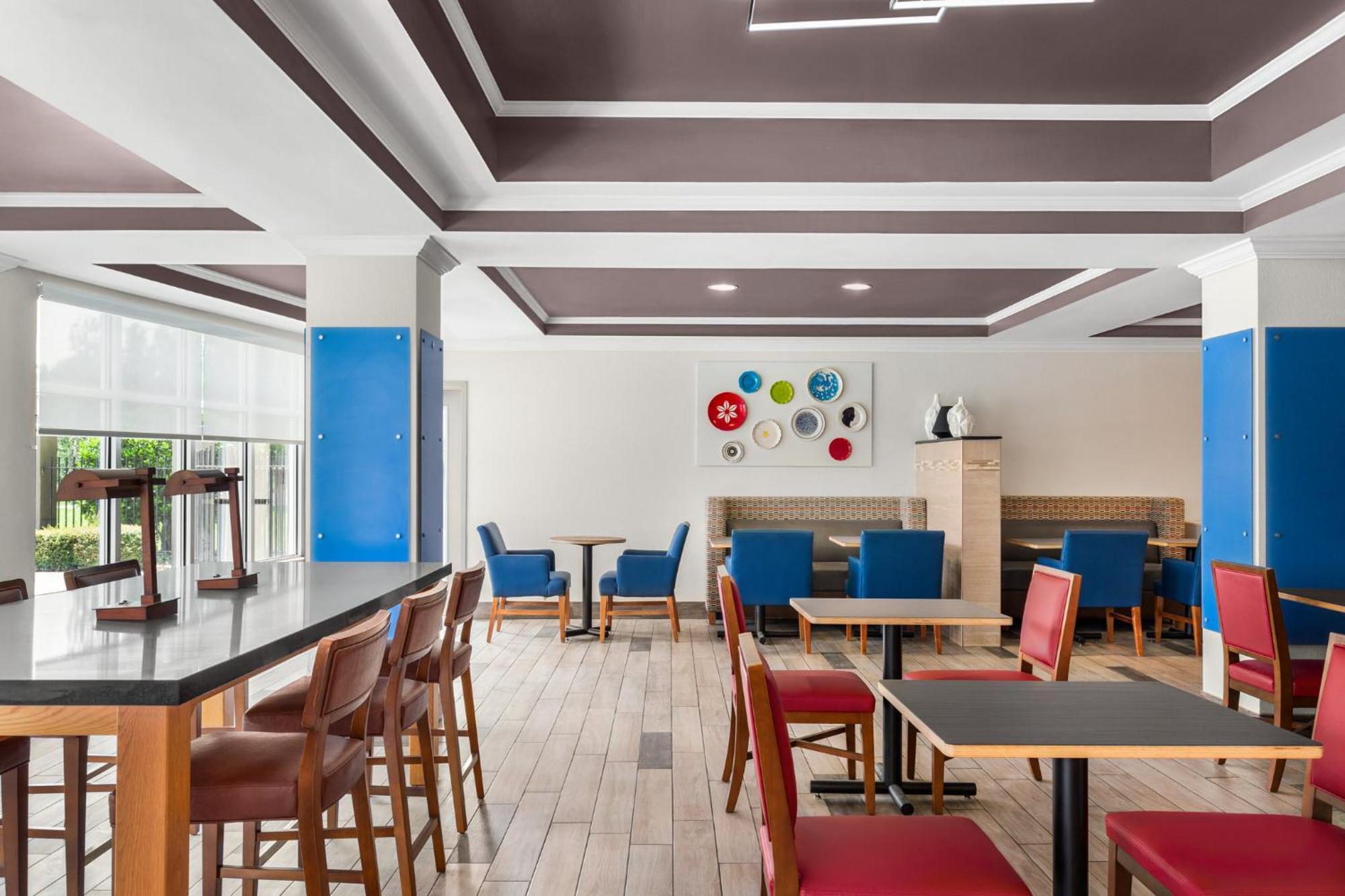 Holiday Inn Express Hotel & Suites Live Oak By Ihg Ngoại thất bức ảnh