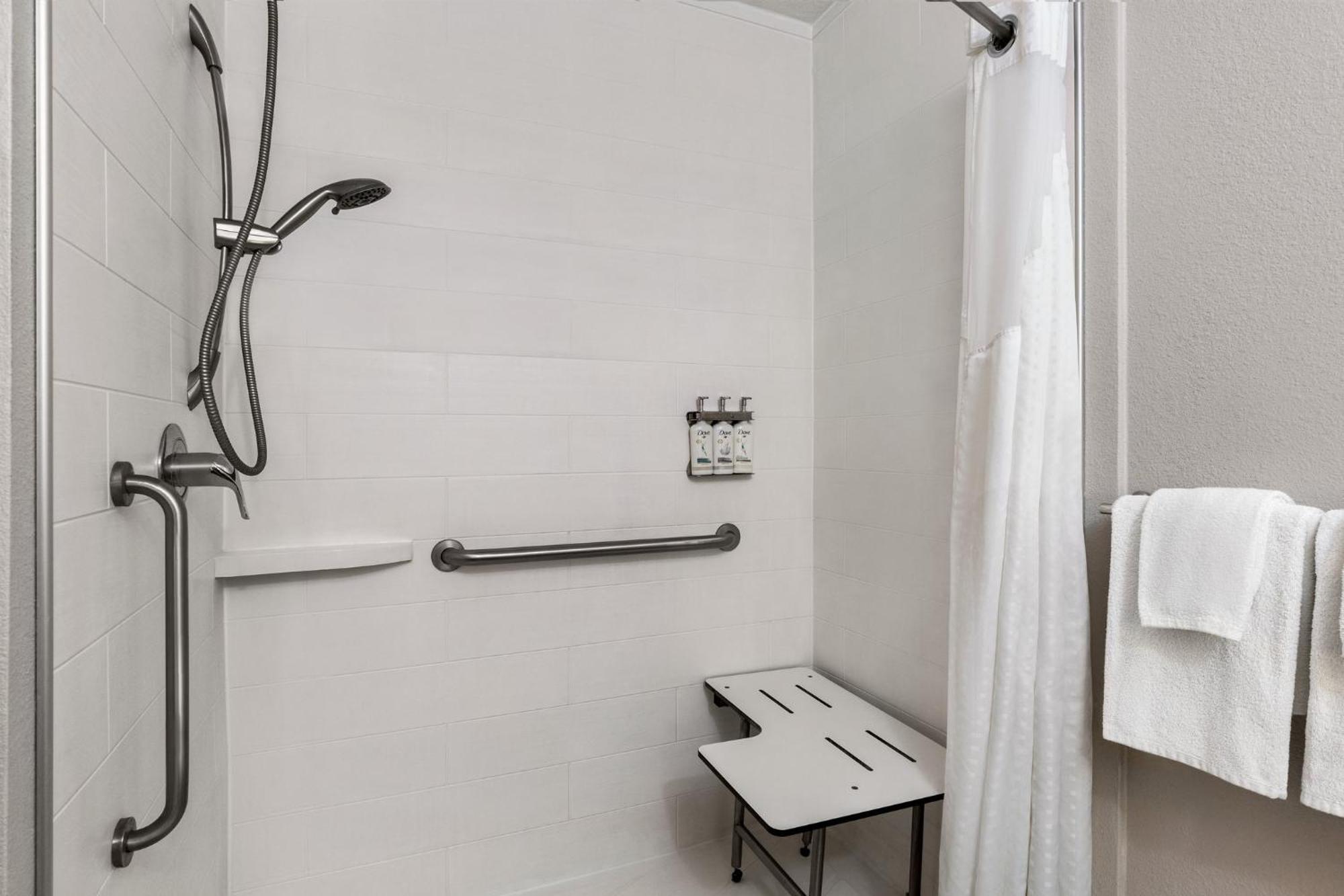 Holiday Inn Express Hotel & Suites Live Oak By Ihg Ngoại thất bức ảnh
